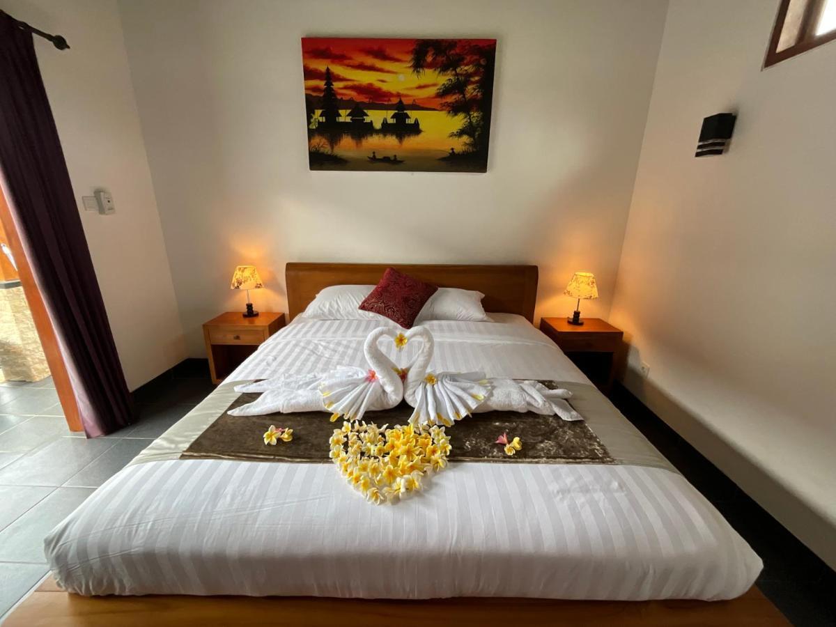 Villa Rosa East Bali 卡朗阿森 外观 照片