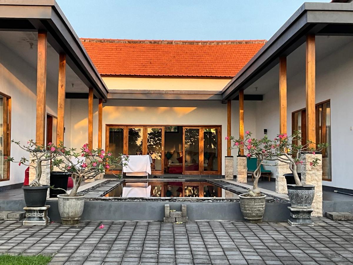 Villa Rosa East Bali 卡朗阿森 外观 照片